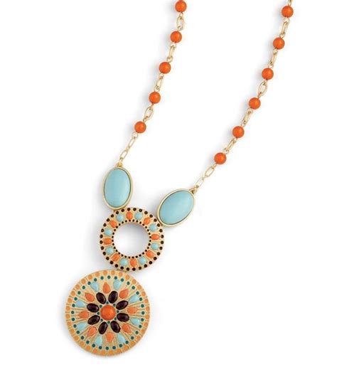 Lia Sophia Alicante Necklace Lia Sophia Alicante Necklace Loooooove