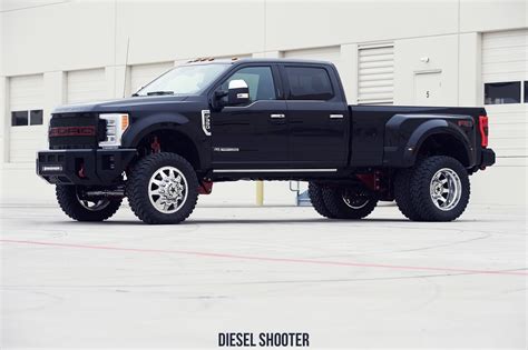 Lifted Stylish Ford F-350 with Cool Mods | CARiD.com Gallery