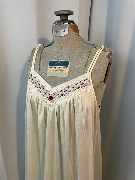 S Bridal Lingerie Set Gown And Robe Ivory Red Rose S M Etsy