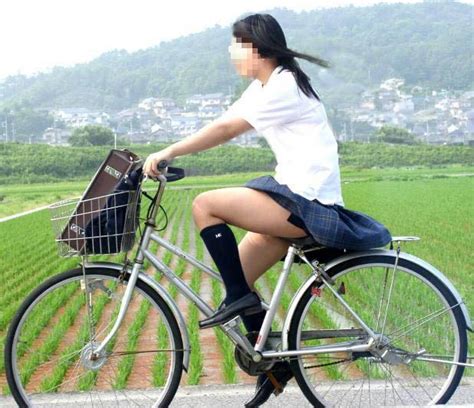 自転車通学のjkを追え！！ High School Girl Ride On Cycle ちらちらちらべると