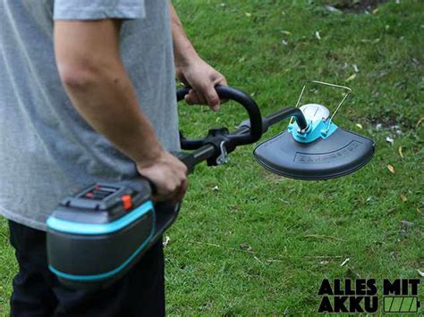 GARDENA Set PowerCut Li-40/30 - Der Akku Rasentrimmer mit 40 V