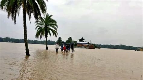 Watch Assam Flood Situation Over 33500 People Hit Imd Forecasts