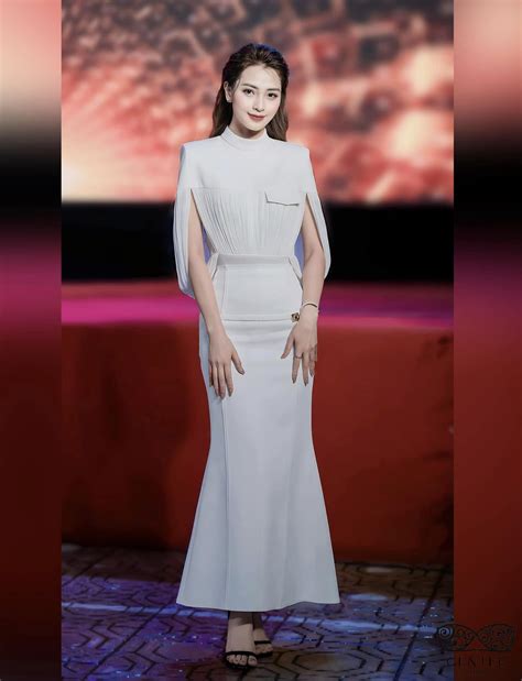 Top 86 hình ảnh MC Mù Tạt Bikini nóng bỏng sexy nhất