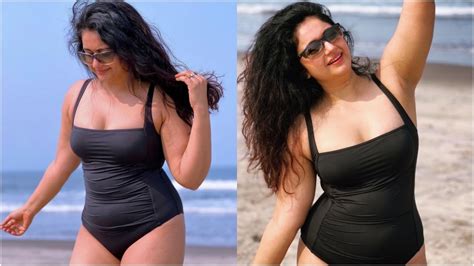 Poonam Bajwa Black Bikini Photos Goes Viral On Social Media Poonam