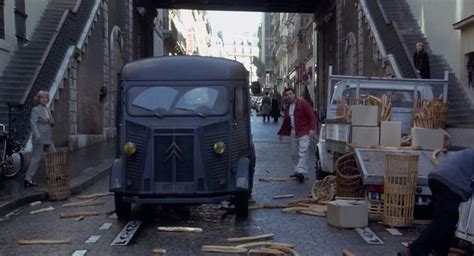 IMCDb org 1964 Citroën Type HY in 102 Dalmatians 2000