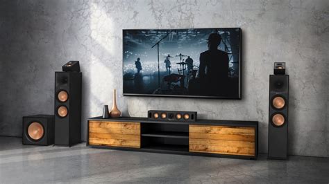 Klipsch Unveils Reference Loudspeaker Series Ecoustics