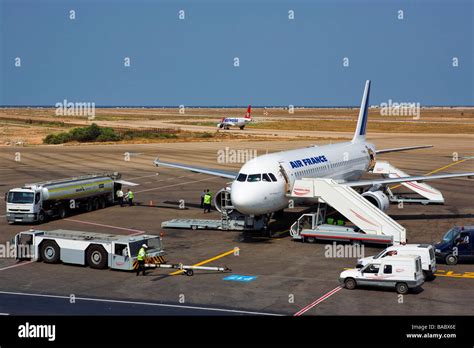 Tunisia, Djerba, Zarzis airport, Air France plane on tarmac Stock Photo ...