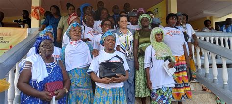 Journée internationale de la femme rurale au Gabon 200 femmes de