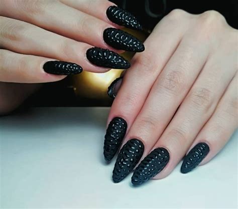 Черный Шеллак С Дизайном На Длинные Ногти — Richnail.ru