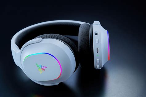 Razer Barracuda X Chroma Review - Worthy Upgrade