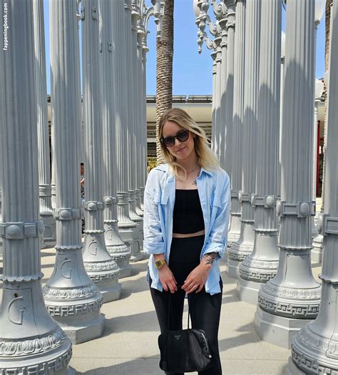 Sonja Reid Nude OnlyFans Leaks Fappening Page 2 FappeningBook