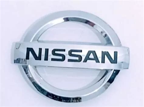 Emblema Nissan Parrilla Tiida Meses Sin Inter S