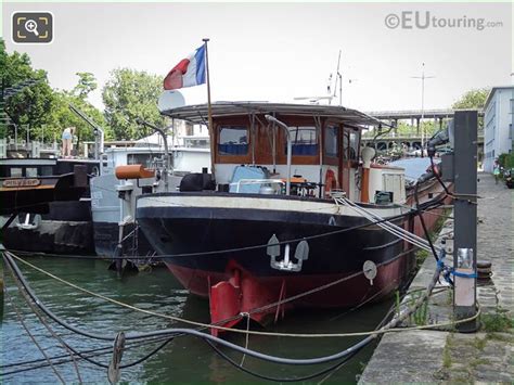 Photo Of Boats Moored On The River Seine At Port De Grenelle Page