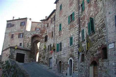 Escursione In Toscana Da Roma Con Degustazione Di Vino E Pranzo Incluso