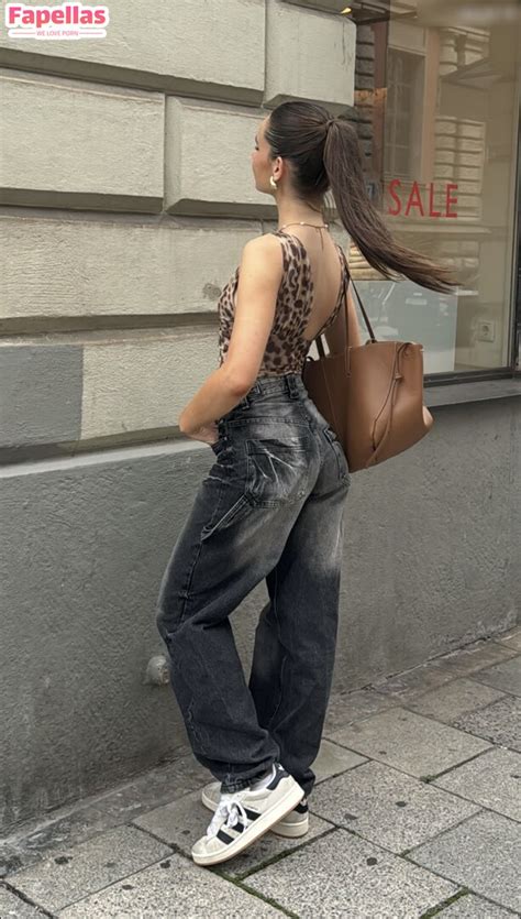 Laura Marie Soons Aka Lauramariesoons Nude Leaks Fapellas