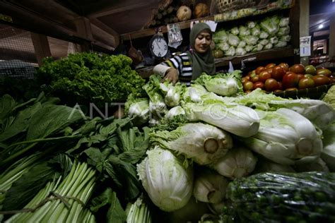 Harga Sayuran Naik Antara Foto