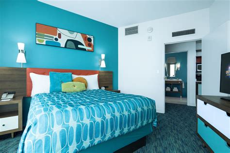 Cabana Bay Hotel 2 Bedroom Suites | www.resnooze.com