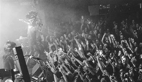 Как это было: IAMX в «Известиях Hall»