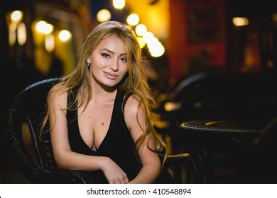 2 Thousand Sexy Blonde Women With Beautiful Big Boobs Royalty Free Images Stock Photos