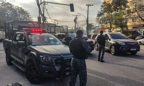 Operação Policial No Complexo Da Penha No Rio Deixa Feridos Agência