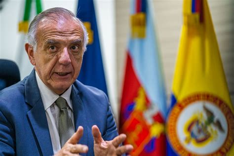 El Ministro De Defensa De Colombia Presenta La Estrategia De Seguridad