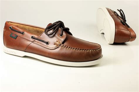 All Hands On Deck Look Super Suave And Sophisticated In These Leather Bass Seafarer Boat Shoes