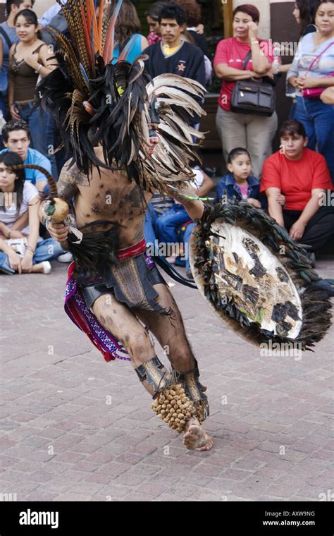 Aztec Warrior Shield High Resolution Stock Photography And Images Alamy