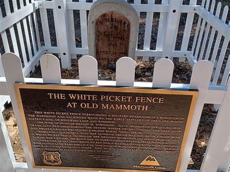 White Picket Fence Grave Mammoth Lakes California