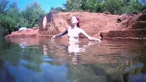 Dance Naked Everywhere Scrolller
