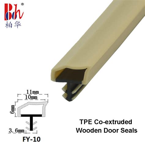 Co Extrusion TPE Wooden Door Seals Sealing Strips Yellow Rubber