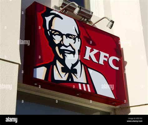 Kfc Logo Hi Res Stock Photography And Images Alamy