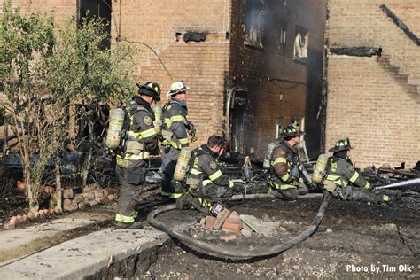 Photos Il Firefighters Battle Three Alarm Fire In Multiple Buildings