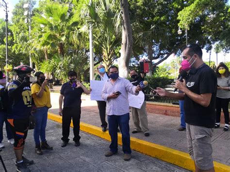 Desde Yucatán repudian comunicadores agresiones a mujeres y a la prensa