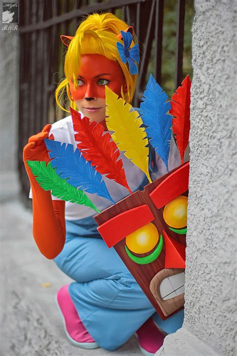 Coco Bandicoot Cosplay Goes Far Better Than You D Imagine