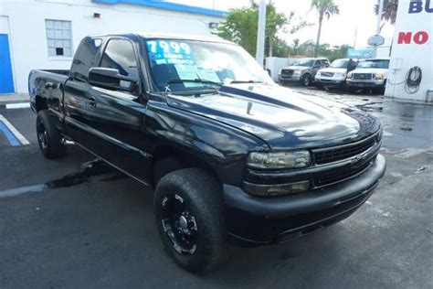 2000 Chevrolet Silverado 1500 LT Ext Cab 3 Door Short Bed 4WD