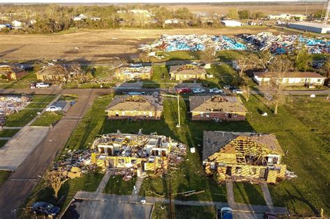 'Most everything wiped away': Tornado kills at least 25 in Mississippi