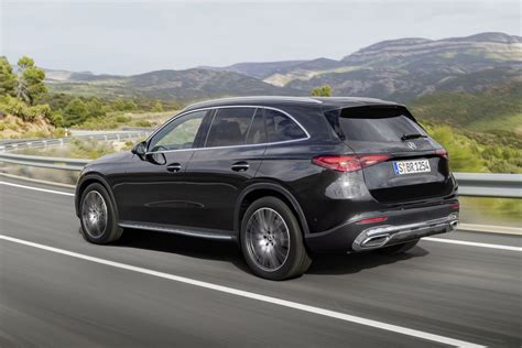 Noul Mercedes Benz GLC e disponibil în România de la 56 580 de euro