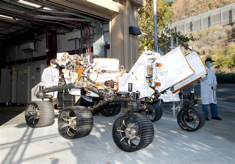 Nasas Perseverance Mars Rover Twin Optimism Begins Terrain Tests