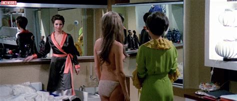 Naked Haydée Politoff in Check to the Queen