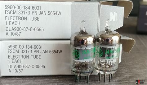 Hybrid Tube Amp With Extra Tubes Photo 4320245 Canuck Audio Mart