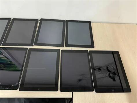 Apple IPad (23) | AllSurplus