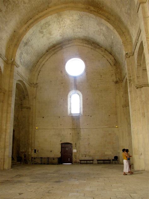 Abbaye De Montmajour Nave Of The Upper Church Eglise Not Flickr