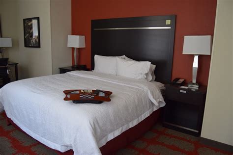 Hampton Inn and Suites Cincinnati Downtown: Cincinnati Hotels Review ...