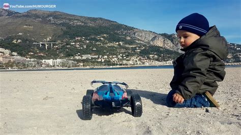 Hot Wheels Buggy Gator Rc With Baby Boy On The Beach K Youtube