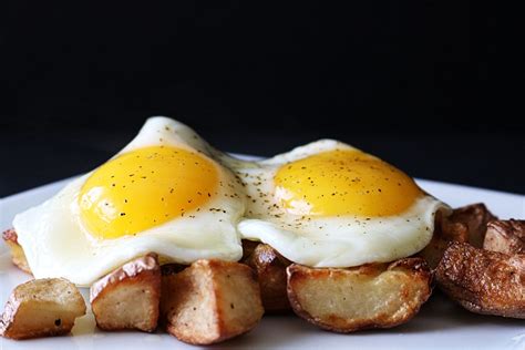 Perfect Sunny Side Up Eggs Just The Darn Recipe