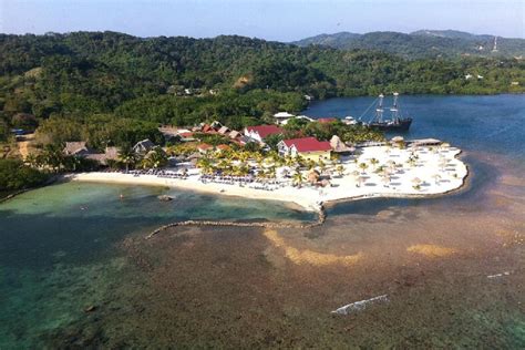 Las Palmas Beach + Snorkeling | Caribbean Adventures Roatan - Tours ...