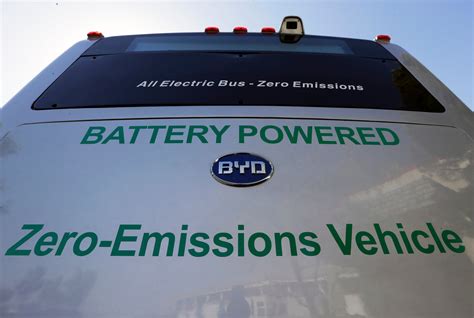 Milwaukee Joins Madison In Introducing Electric Buses - WPR