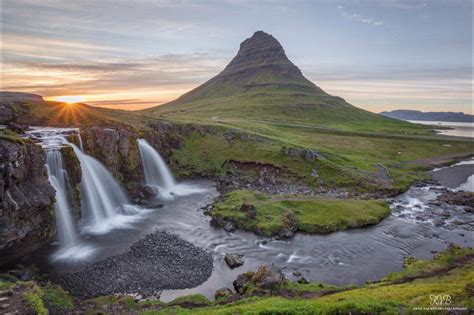 Solve Kirkjufell Mountain Iceland Jigsaw Puzzle Online With 315 Pieces