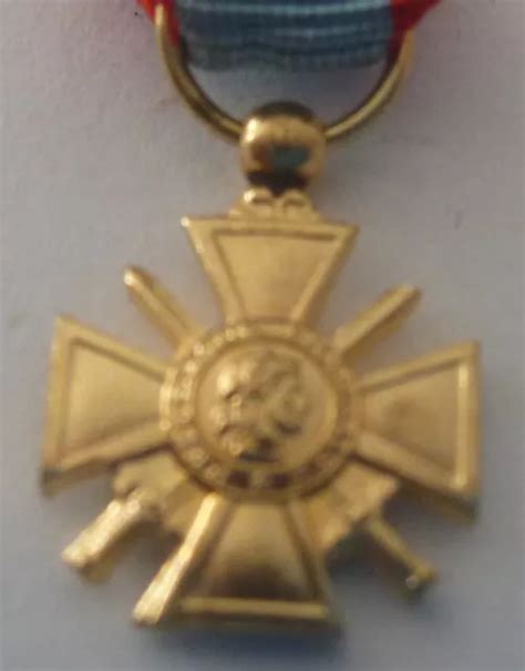 MEDAILLE CROIX DE Guerre Toe Extreme Orient Indochine Miniature