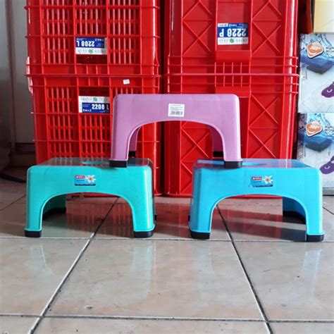 Jual Lion Star G Sqr Stool Kursi Jongkok Bangku Jongkok Plastik